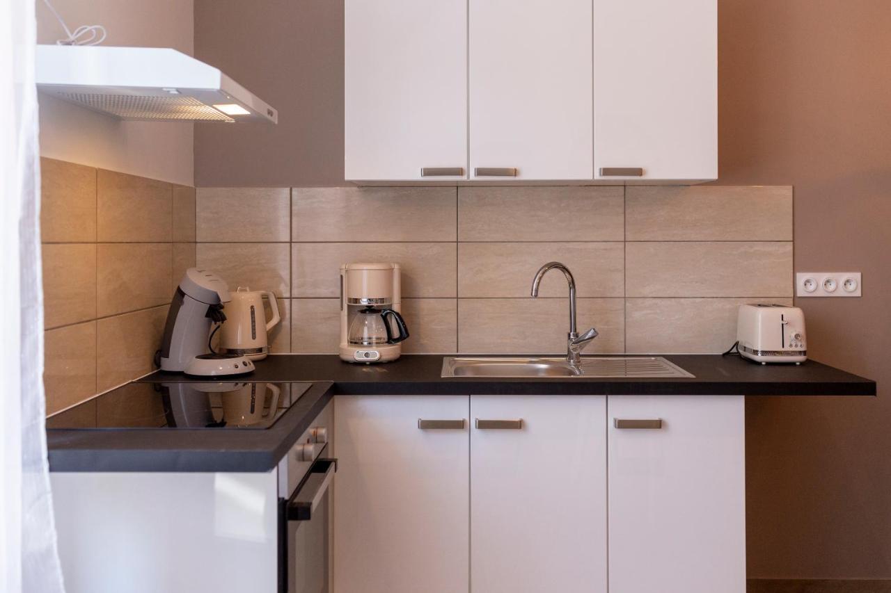 Apartamento LOC TROTTEUR LE CACAO - Balnéo, Gare Lourdes Exterior foto