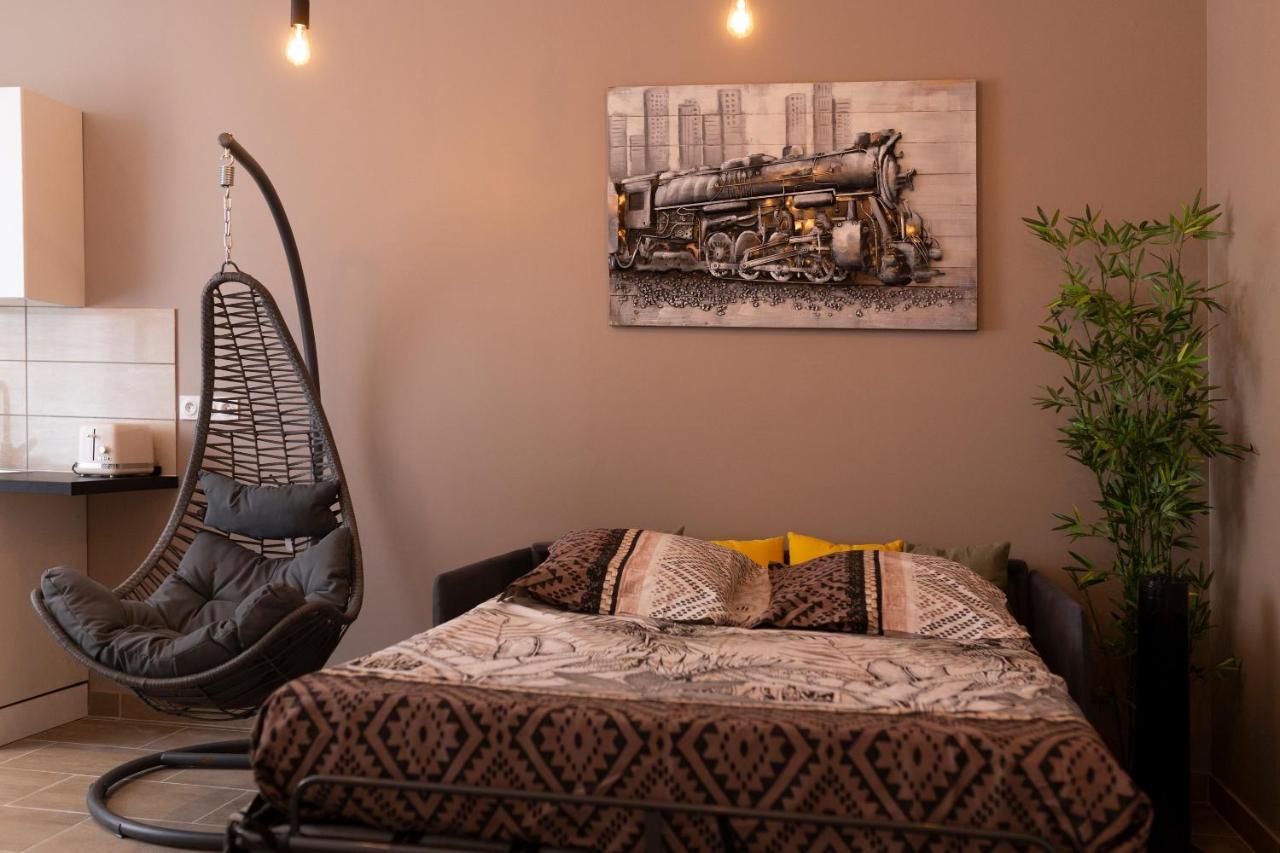 Apartamento LOC TROTTEUR LE CACAO - Balnéo, Gare Lourdes Exterior foto